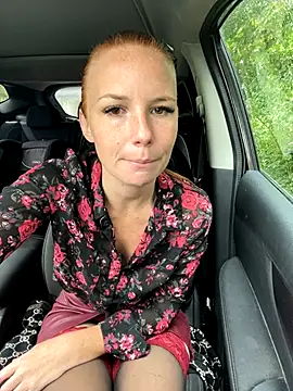 Snapshot of Redhairedteacher chatting on September 27, 2025, 10:10 am Redhairedteacher online show from September 27, 2025, 10:10 am