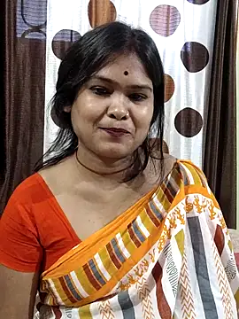 yoursweety09 online show from May 16, 2026, 7:29 am