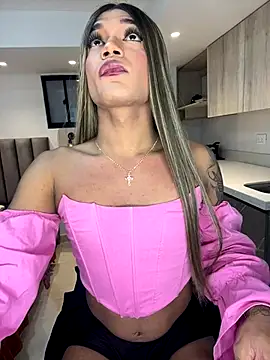 Snapshot of selfsuck_trans chatting on December 3, 2024, 8:55 am selfsuck trans online show from December 3, 2024, 8:55 am