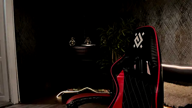 Snapshot of Alisia_Mars chatting on September 17, 2025, 5:31 am Alisia Mars online show from September 17, 2025, 5:31 am