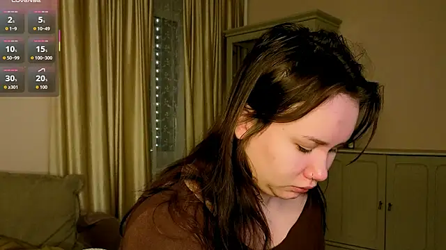 Snapshot of Alisia_Mars chatting on November 30, 2025, 3:18 am Alisia Mars online show from November 30, 2025, 3:18 am