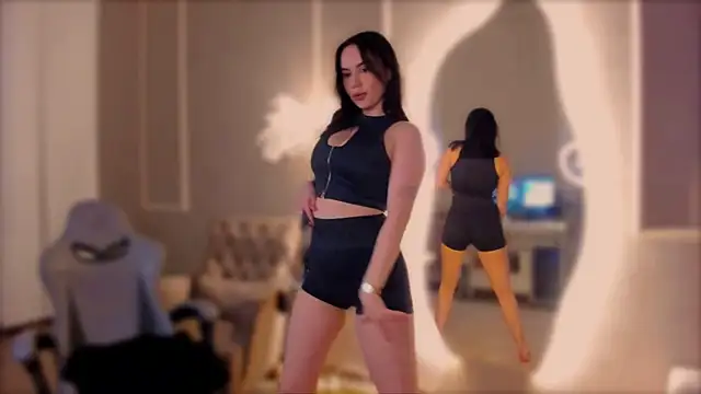 Snapshot of Alisia_Mars chatting on March 13, 2025, 8:43 pm Alisia Mars online show from March 13, 2025, 8:43 pm