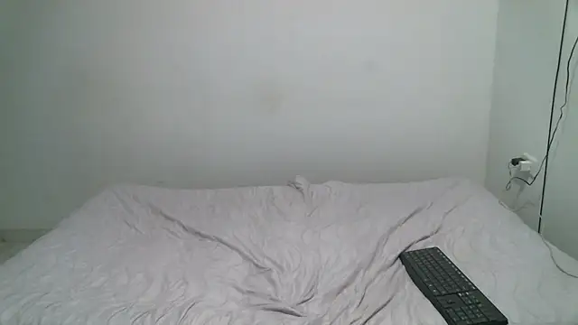 Snapshot of NatyScoth chatting on February 6, 2025, 8:07 am NatyScoth online show from February 6, 2025, 8:07 am