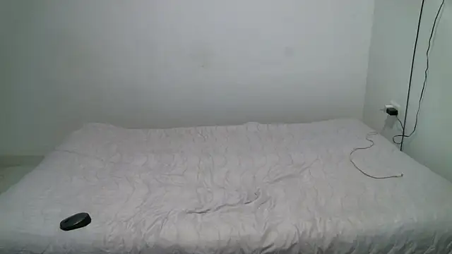 Snapshot of NatyScoth chatting on February 22, 2025, 3:12 am NatyScoth online show from February 22, 2025, 3:12 am