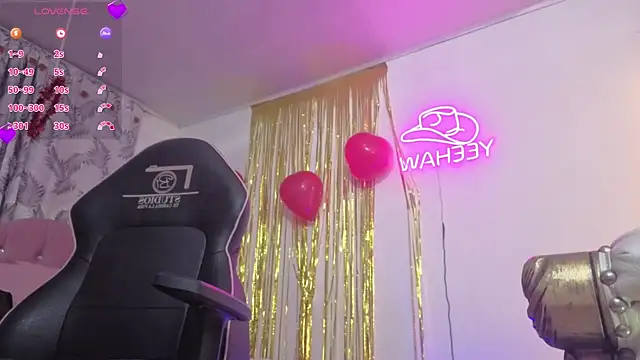 Snapshot of Laylafoxy_tay chatting on February 27, 2026, 3:51 am Laylafoxy tay online show from February 27, 2026, 3:51 am