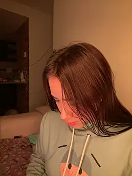 Im Valen Cute online show from September 19, 2025, 2:15 am