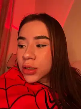 Im Valen Cute online show from November 6, 2025, 4:38 am