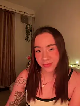 Im Valen Cute online show from December 14, 2025, 3:46 am