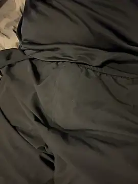 Snapshot of Dan8736 chatting on October 10, 2025, 11:11 am Dan8736 online show from October 10, 2025, 11:11 am