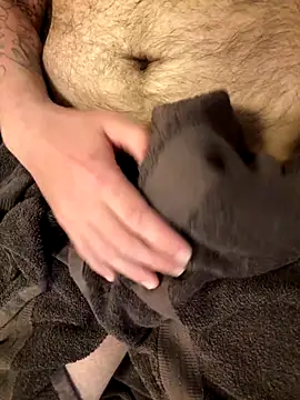 Snapshot of Dan8736 chatting on October 16, 2025, 5:21 pm Dan8736 online show from October 16, 2025, 5:21 pm