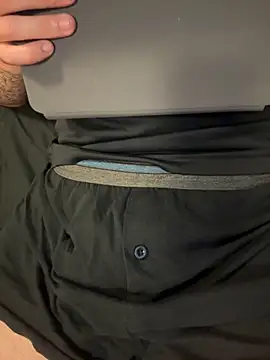 Snapshot of Dan8736 chatting on October 6, 2025, 10:16 am Dan8736 online show from October 6, 2025, 10:16 am