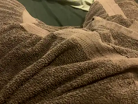 Snapshot of Dan8736 chatting on September 30, 2025, 6:47 pm Dan8736 online show from September 30, 2025, 6:47 pm