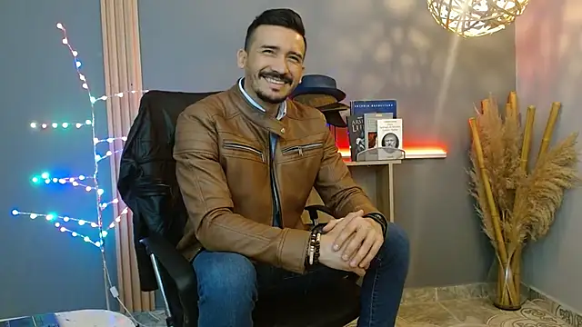 Reiko 85  online show from February 21, 2026, 7:16 pm