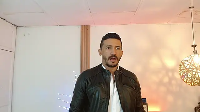 Reiko 85  online show from January 9, 2026, 2:35 pm