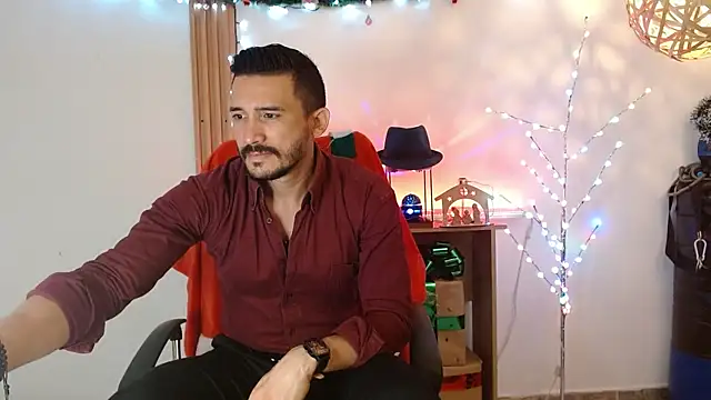 Reiko 85  online show from December 22, 2025, 2:50 pm