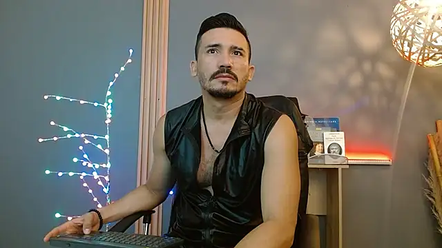 Reiko 85  online show from February 3, 2026, 2:33 pm