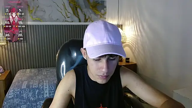 Snapshot of Dyla_n18 chatting on September 19, 2025, 10:36 pm Dyla n18 online show from September 19, 2025, 10:36 pm