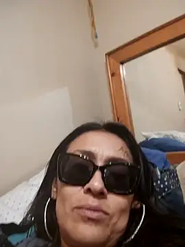 Snapshot of lovlypussy55 chatting on October 7, 2025, 10:11 pm lovlypussy55 online show from October 7, 2025, 10:11 pm