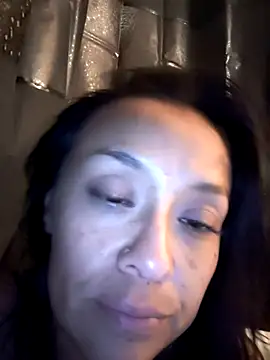 Snapshot of lovlypussy55 chatting on October 4, 2025, 12:23 am lovlypussy55 online show from October 4, 2025, 12:23 am