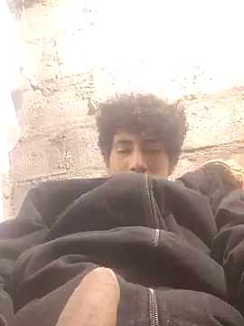 alexander32r online show from February 5, 2026, 4:08 am