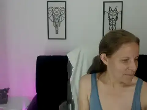 Milf karlye online show from February 18, 2025, 8:59 am