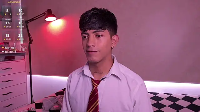 Snapshot of teobowny_ chatting on October 5, 2025, 7:26 pm teobowny online show from October 5, 2025, 7:26 pm