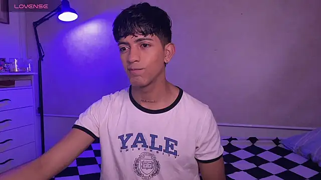 Snapshot of teobowny_ chatting on October 3, 2025, 12:58 am teobowny online show from October 3, 2025, 12:58 am