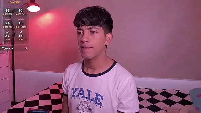 Snapshot of teobowny_ chatting on October 8, 2025, 12:28 pm teobowny online show from October 8, 2025, 12:28 pm