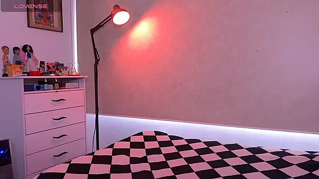 Snapshot of teobowny_ chatting on September 20, 2025, 12:32 pm teobowny online show from September 20, 2025, 12:32 pm