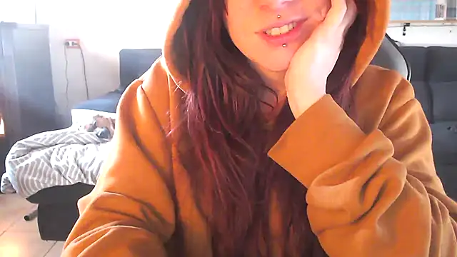 complicata mente online show from February 20, 2025, 3:19 pm