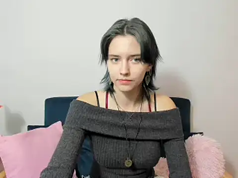 DevineNatalie online show from December 9, 2024, 7:29 pm