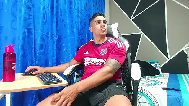 astrom greyy online show from October 29, 2025, 11:36 pm