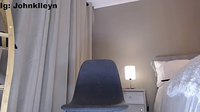 jonhklleyn online show from June 4, 2026, 8:35 pm