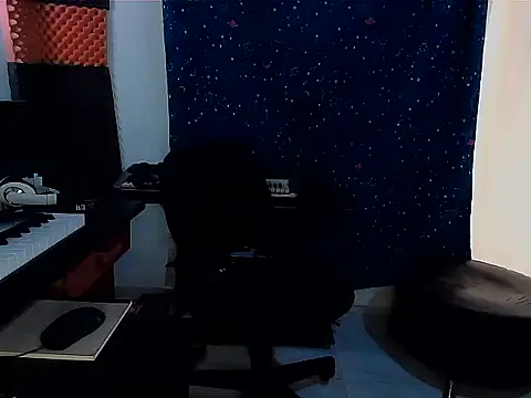 Snapshot of patrik_tattoo_ chatting on February 11, 2025, 10:07 pm patrik tattoo online show from February 11, 2025, 10:07 pm