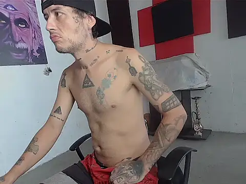 Snapshot of patrik_tattoo_ chatting on June 7, 2026, 5:51 pm patrik tattoo online show from June 7, 2026, 5:51 pm