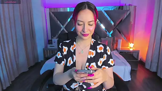 Snapshot of Malala_18 chatting on January 14, 2026, 4:05 am Malala 18 online show from January 14, 2026, 4:05 am