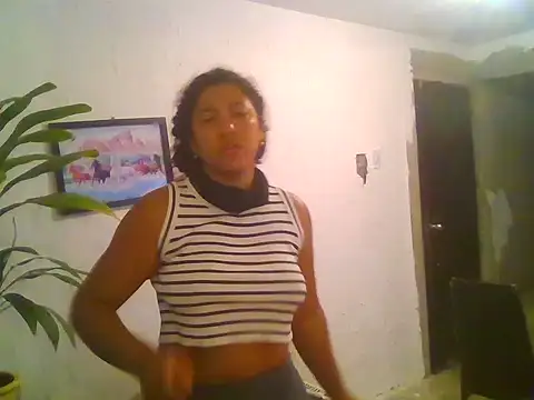 Snapshot of bellacrespalatina chatting on February 13, 2026, 2:17 pm bellacrespalatina online show from February 13, 2026, 2:17 pm