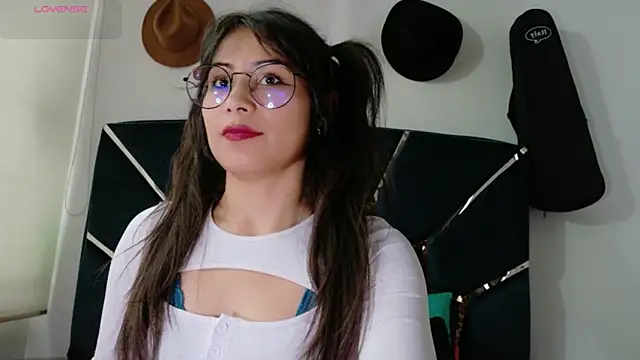 Jade Zephyra online show from January 31, 2026, 7:23 pm