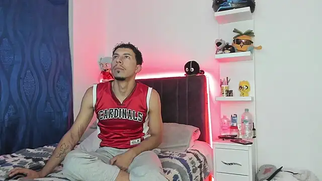 Snapshot of _tatho_perovich_ chatting on February 9, 2025, 1:00 am tatho perovich online show from February 9, 2025, 1:00 am