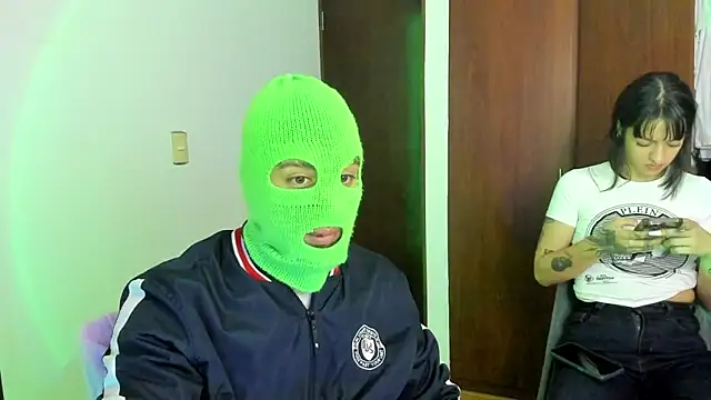 Snapshot of _tatho_perovich_ chatting on February 19, 2025, 1:40 am tatho perovich online show from February 19, 2025, 1:40 am