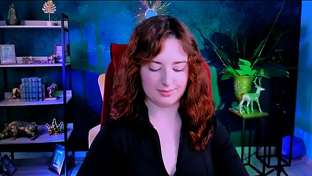 AnnTerry  online show from November 30, 2025, 4:08 pm