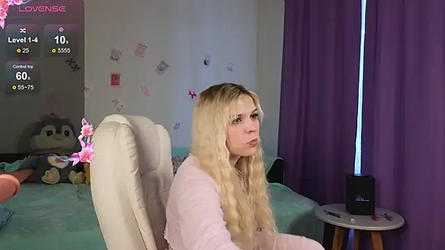 Snapshot of Kate_Legend chatting on November 14, 2025, 3:10 am Kate Legend online show from November 14, 2025, 3:10 am