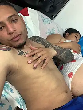 Snapshot of elSexi chatting on February 22, 2025, 12:38 am elSexi online show from February 22, 2025, 12:38 am