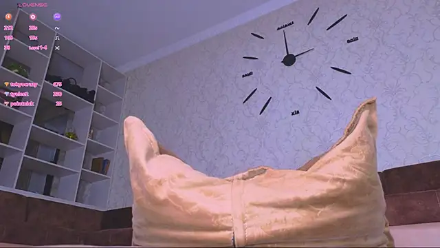 Jessa mi online show from February 19, 2025, 7:26 pm