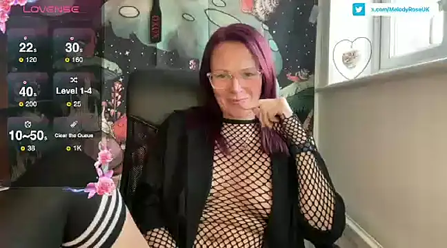 Snapshot of MelodyRoseUk chatting on February 27, 2025, 2:21 pm MelodyRoseUk online show from February 27, 2025, 2:21 pm