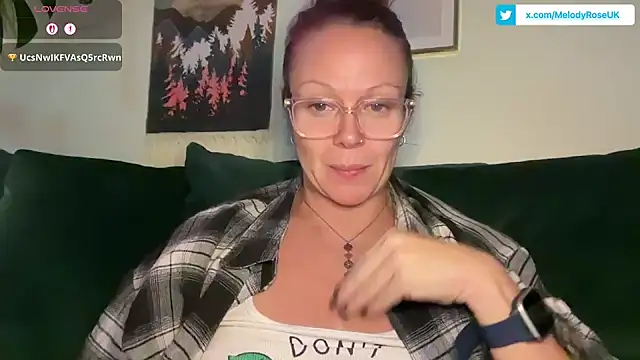 MelodyRoseUk online show from December 20, 2025, 3:37 pm