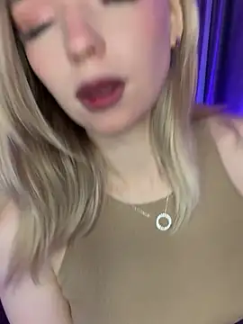 Snapshot of Eva_Millss chatting on January 6, 2025, 1:08 pm Eva Millss online show from January 6, 2025, 1:08 pm