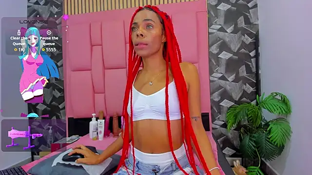 Brithanyslim online show from April 17, 2026, 7:49 pm