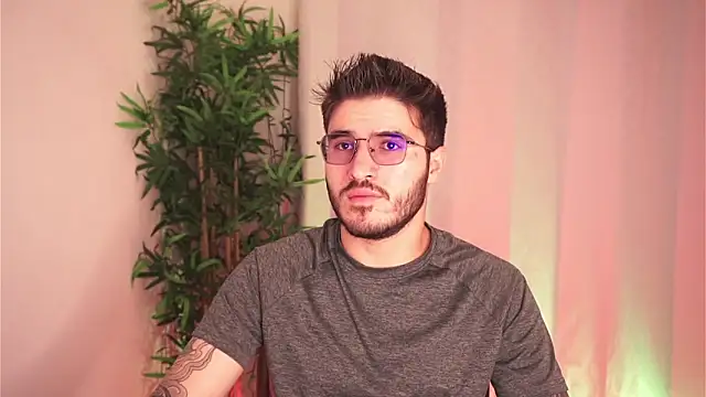 Tony Wylie online show from May 15, 2026, 7:45 pm
