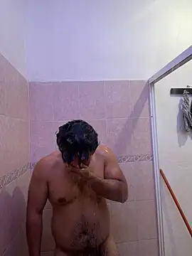 YoElMasHot online show from April 25, 2026, 2:25 am